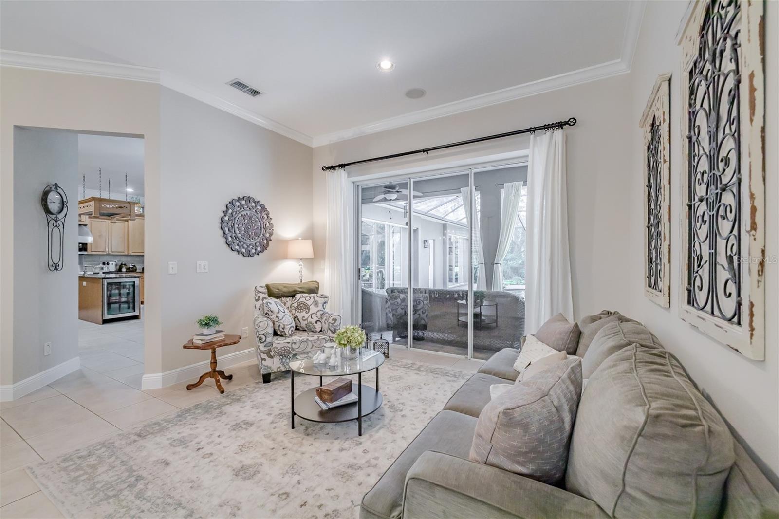 FISH HAWK TRAILS UNIT 4 PH - Residential