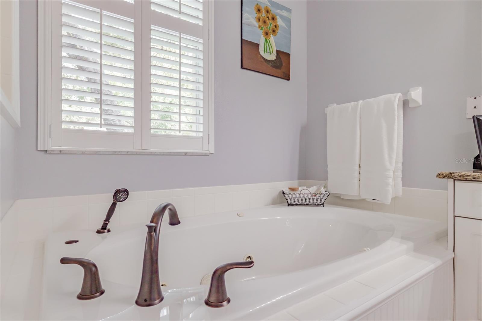 FISH HAWK TRAILS UNIT 4 PH - Residential