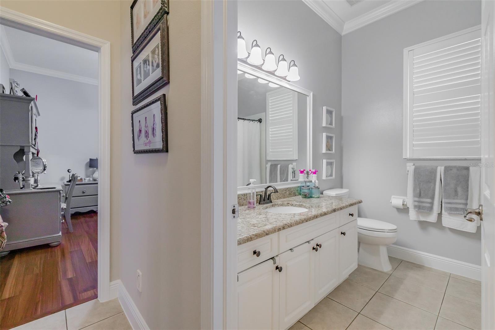 FISH HAWK TRAILS UNIT 4 PH - Residential