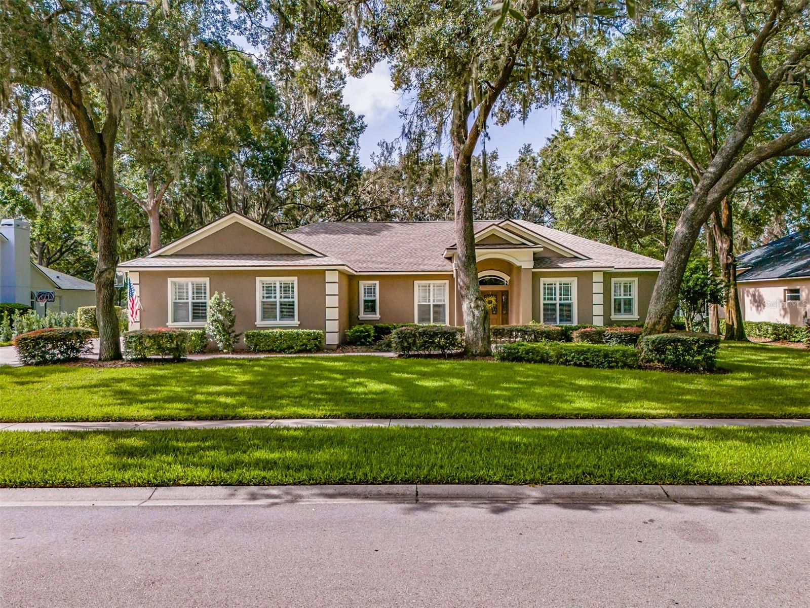 FISH HAWK TRAILS UNIT 4 PH - Residential