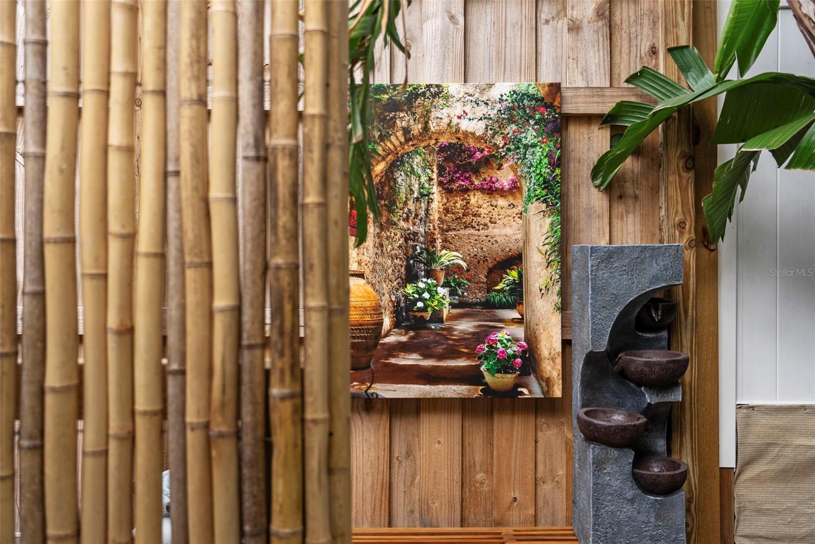 TUCKERS SUB - Residential