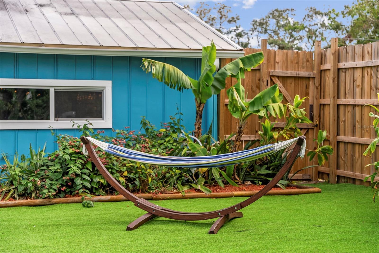 TUCKERS SUB - Residential