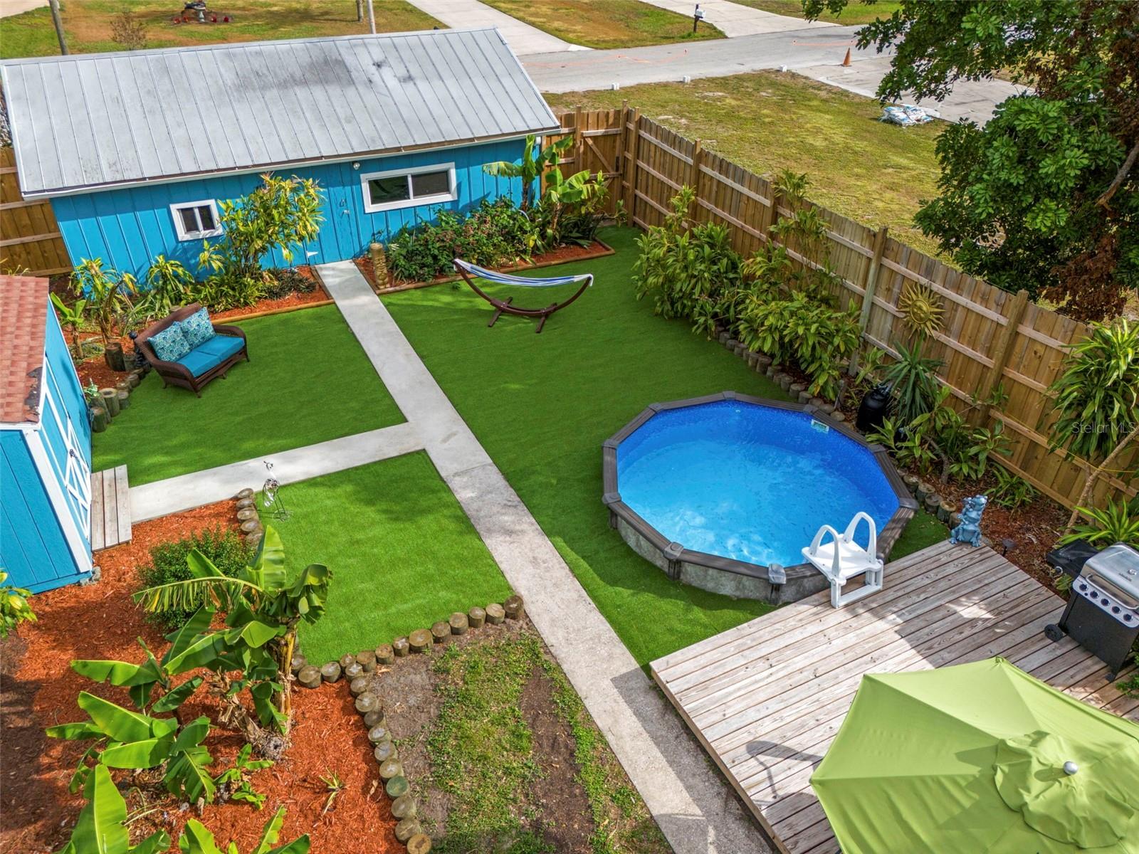 TUCKERS SUB - Residential