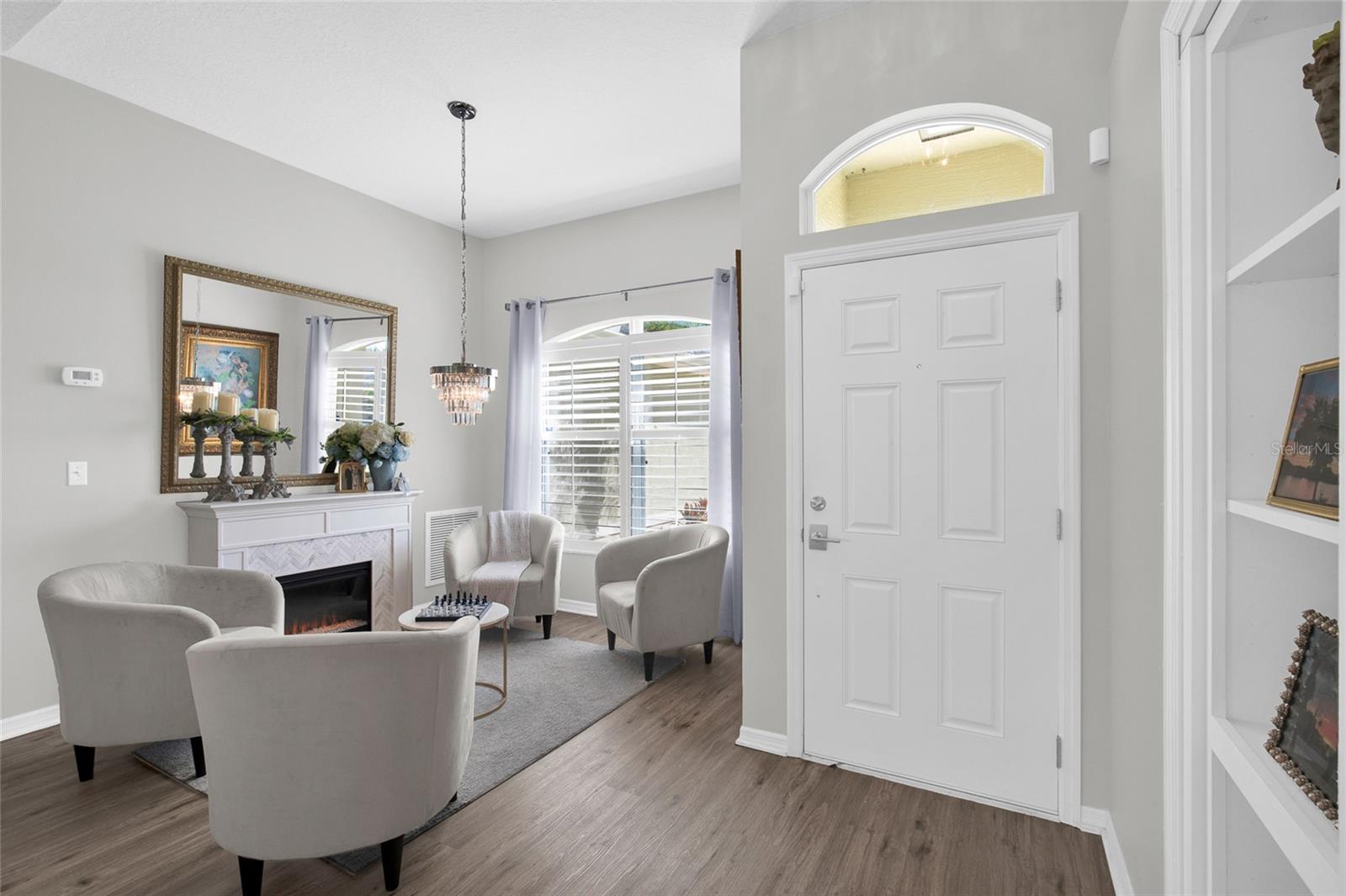6761 CALISTOGA CIRCLE