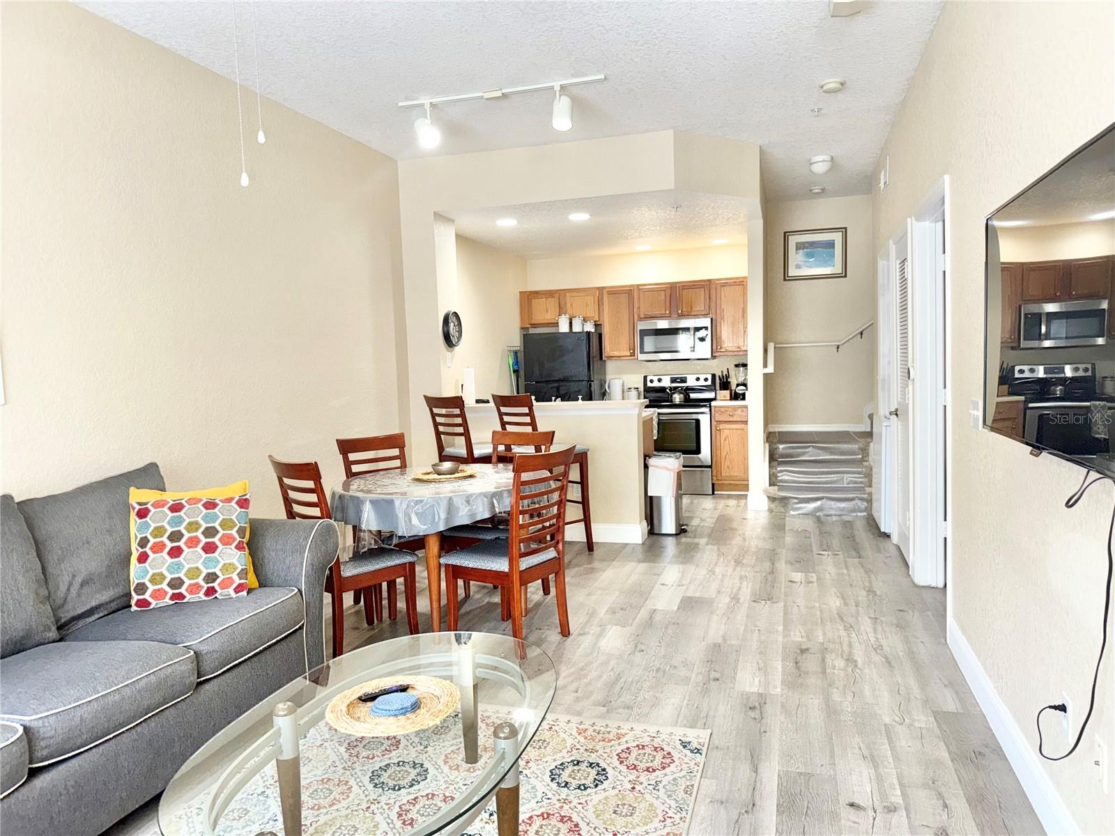 VENETIAN BAY VILLAGE CONDO PH 3 - Residential