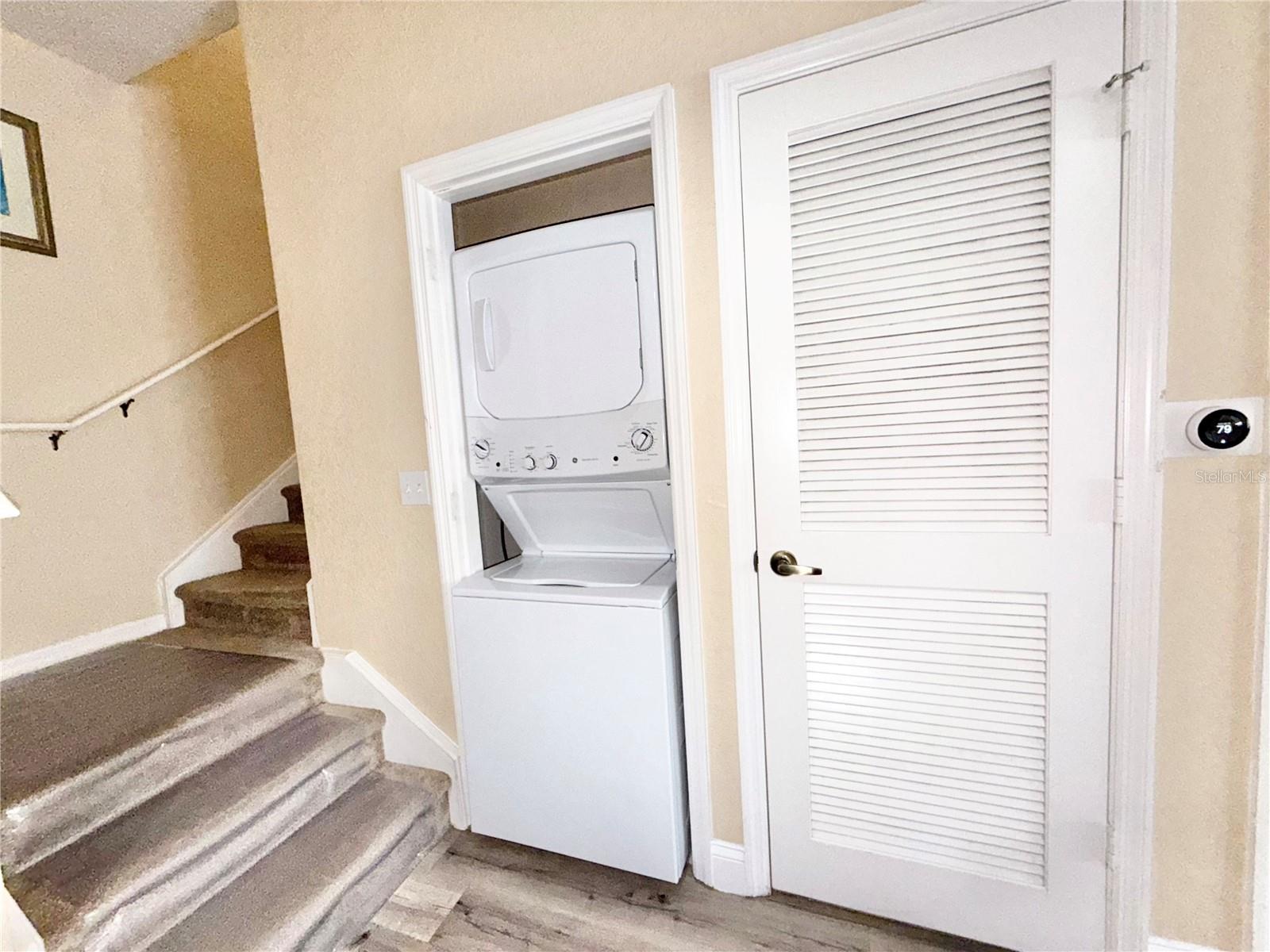 VENETIAN BAY VILLAGE CONDO PH 3 - Residential