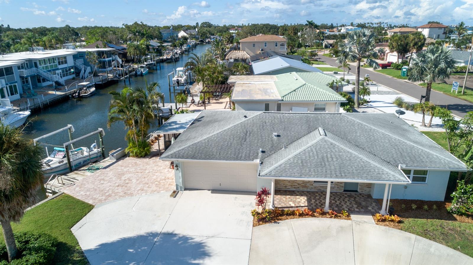 171 PALM BOULEVARD