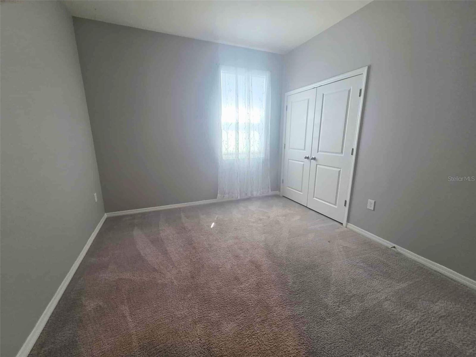 EVERGREEN ESTATES - Residential Lease
