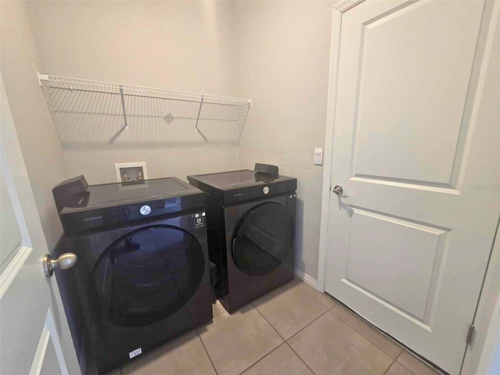 EVERGREEN ESTATES - Residential Lease