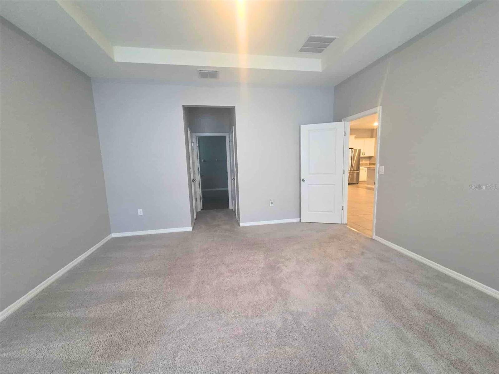 EVERGREEN ESTATES - Residential Lease
