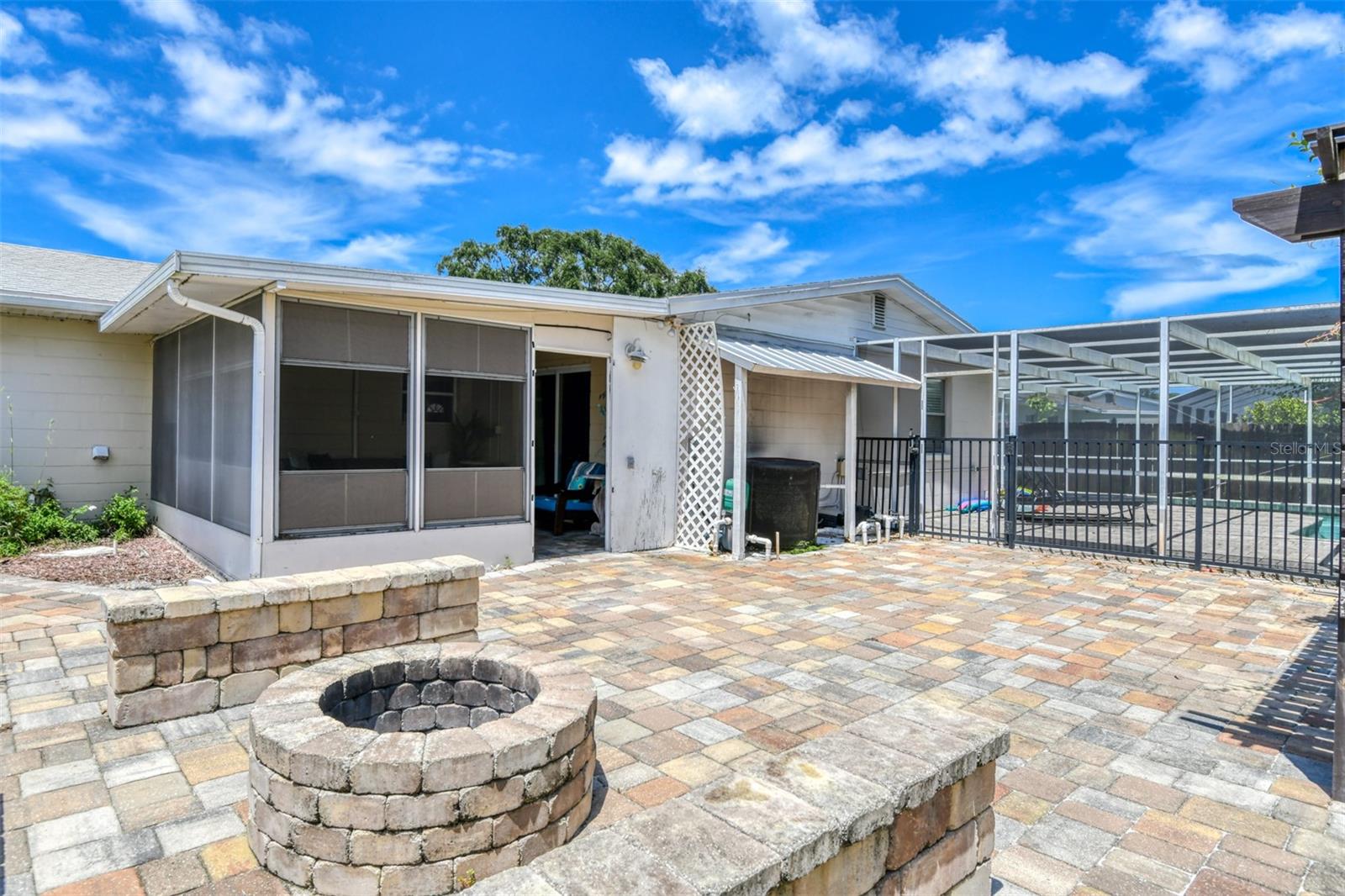 15 SEA PARK DRIVE