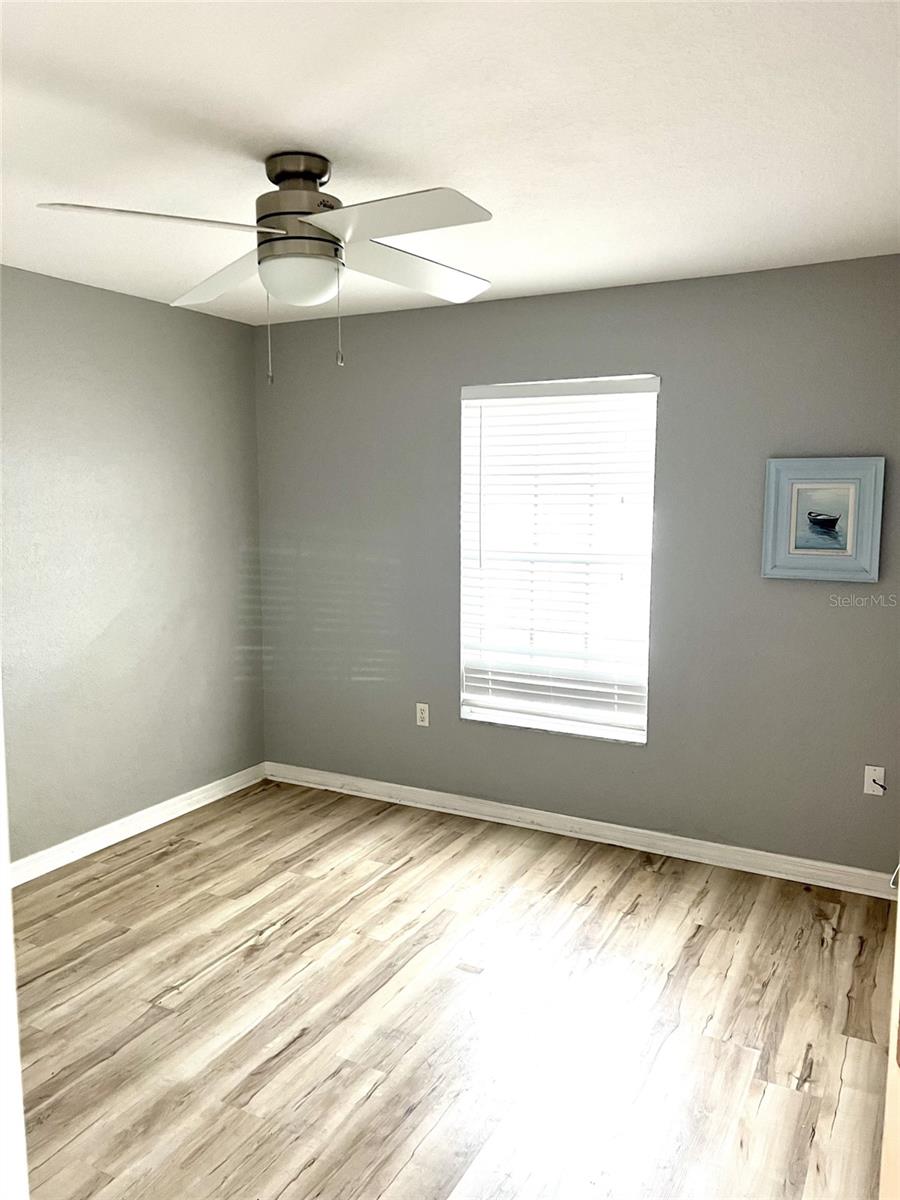 PIPERS MEADOW - Residential