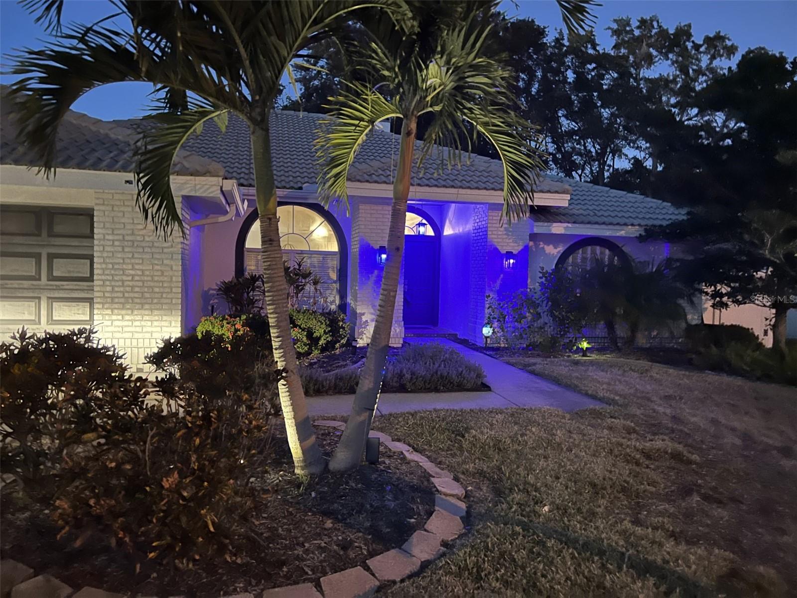 PIPERS MEADOW - Residential