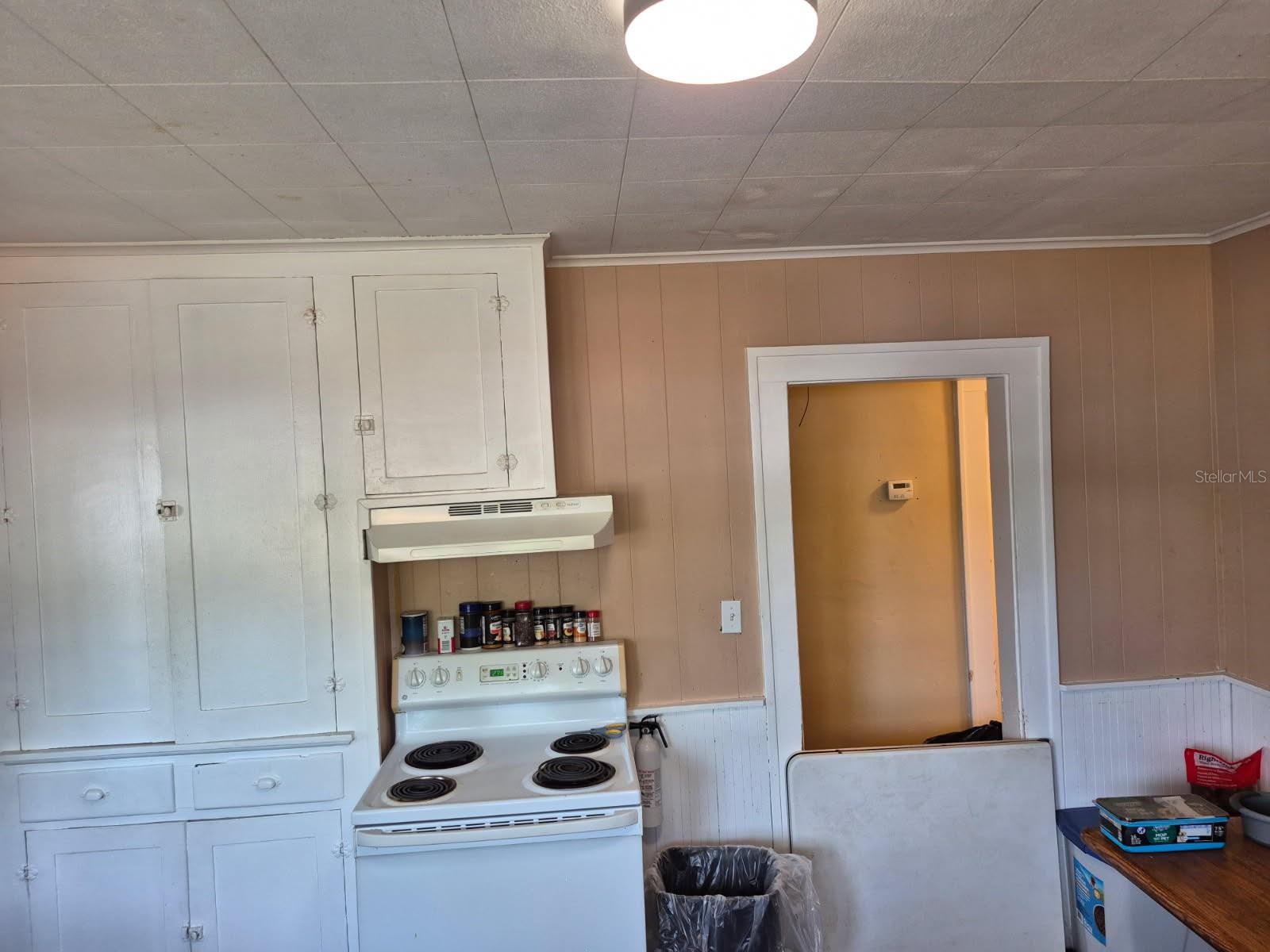 ROGERS & TAYLOR - Residential