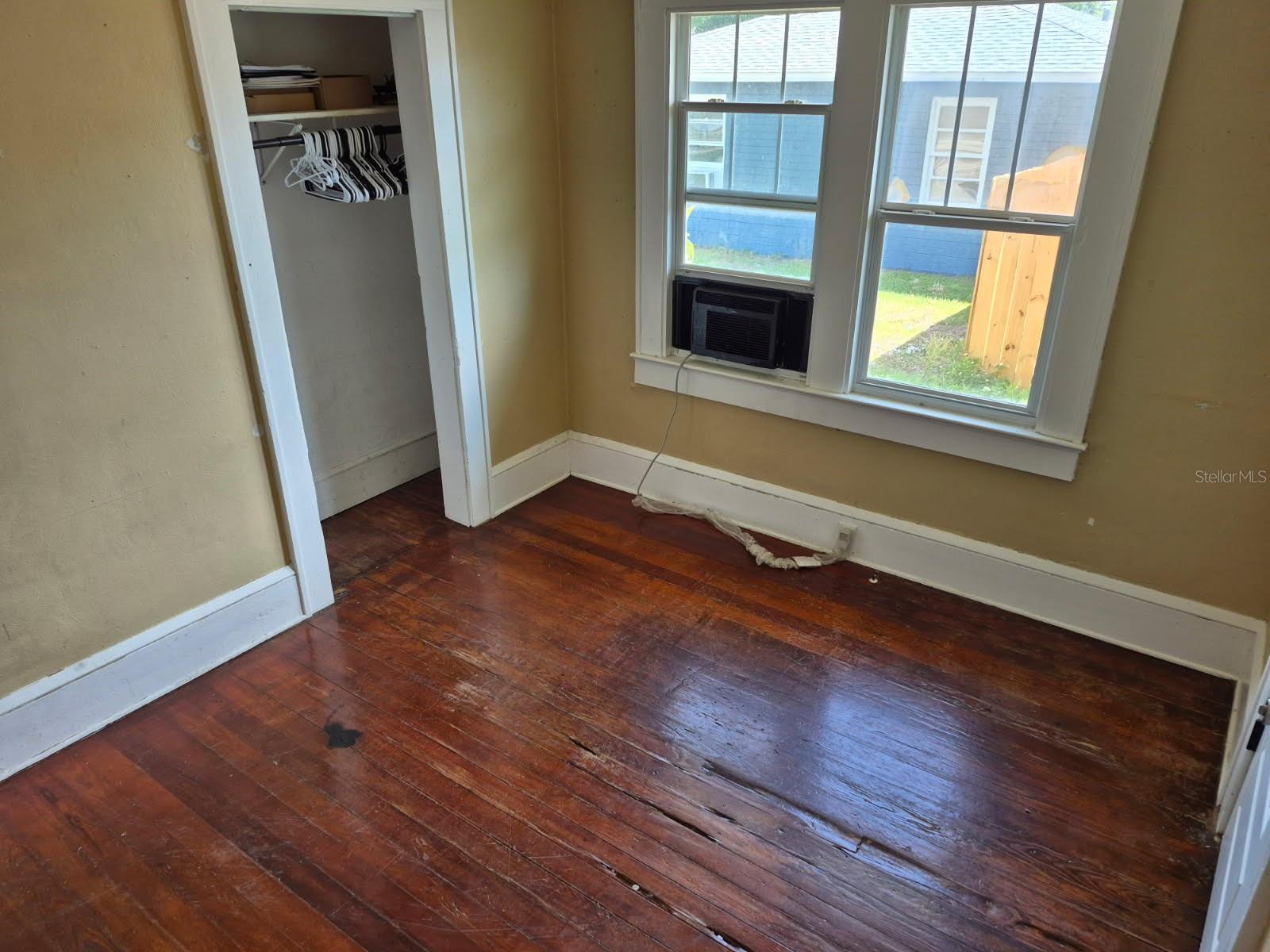 ROGERS & TAYLOR - Residential