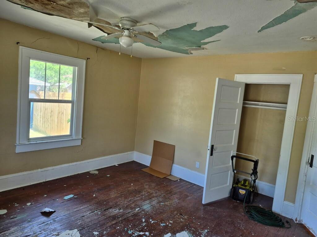 ROGERS & TAYLOR - Residential