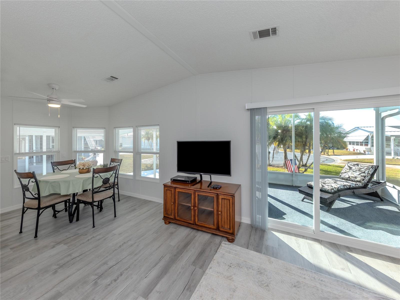 HARBOR ISLES III - Residential