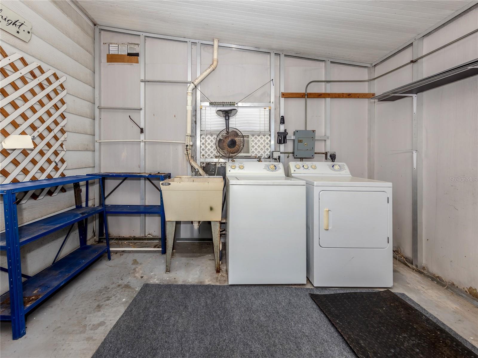 HARBOR ISLES III - Residential