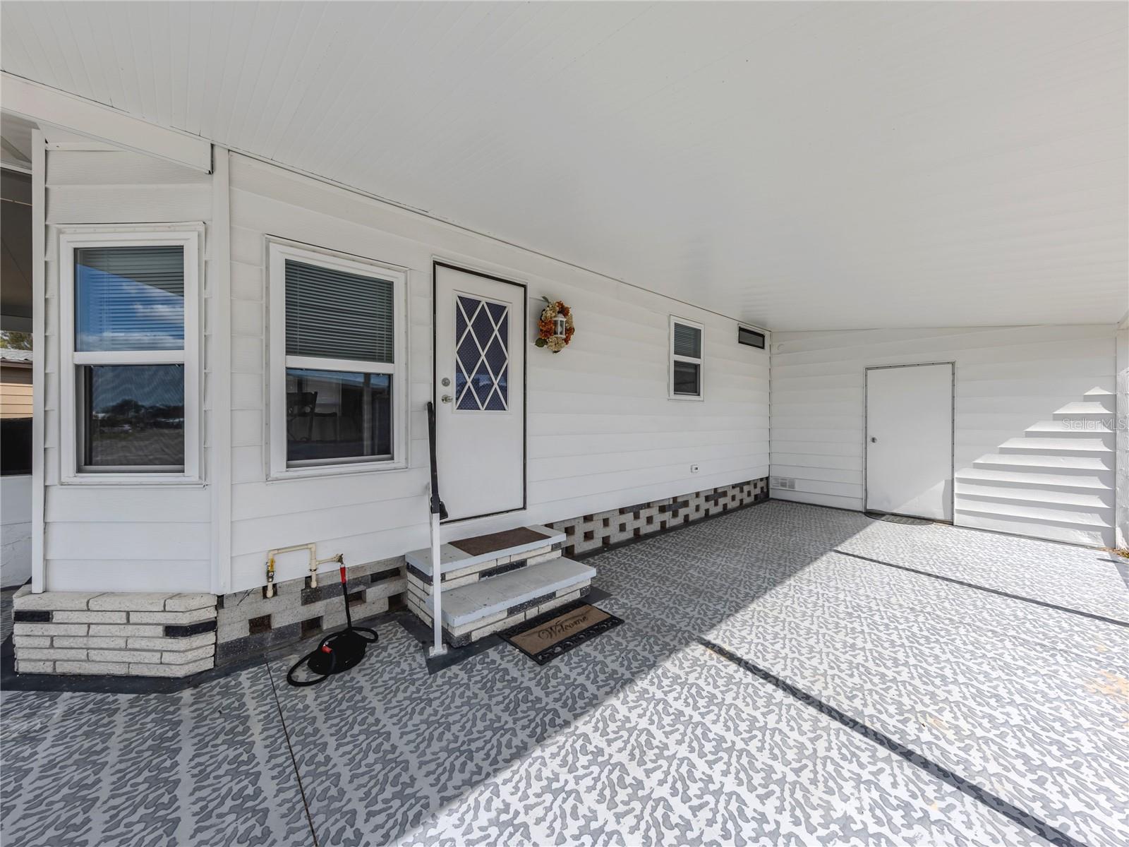 HARBOR ISLES III - Residential