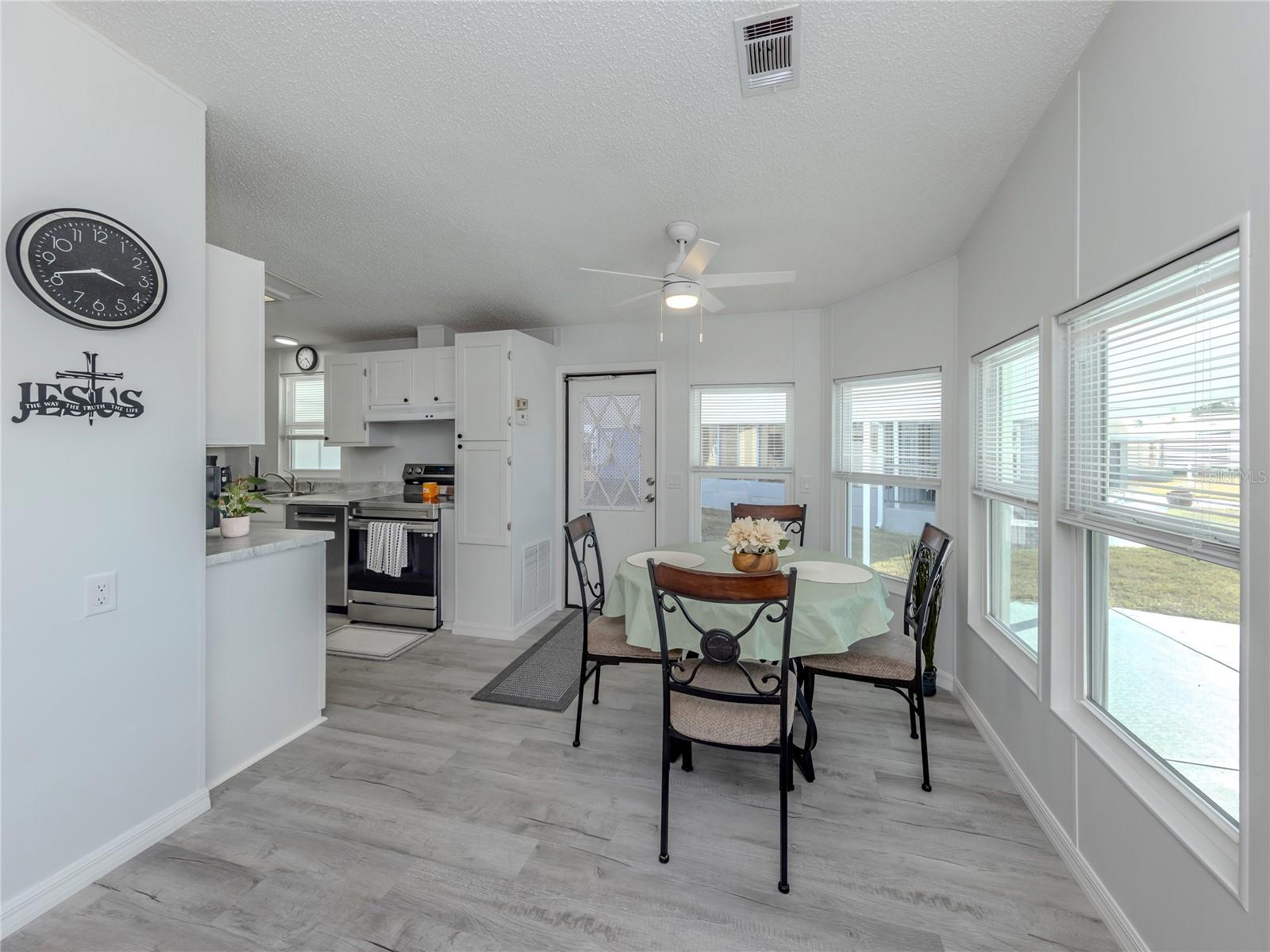 HARBOR ISLES III - Residential