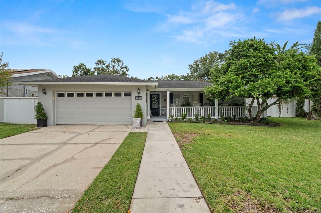 Photo of 13722 Country Court Drive, Tampa, FL 33625 (MLS # TB8431270)
