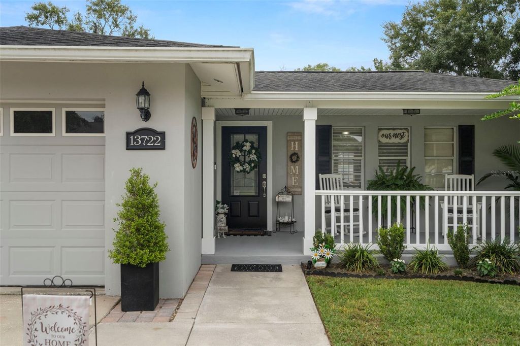 Photo of 13722 Country Court Drive, Tampa, FL 33625 (MLS # TB8431270)