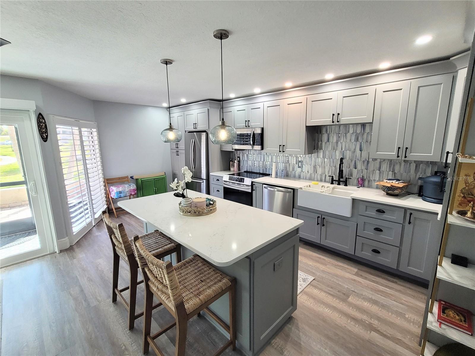 SANDAL COVE CONDO - Residential