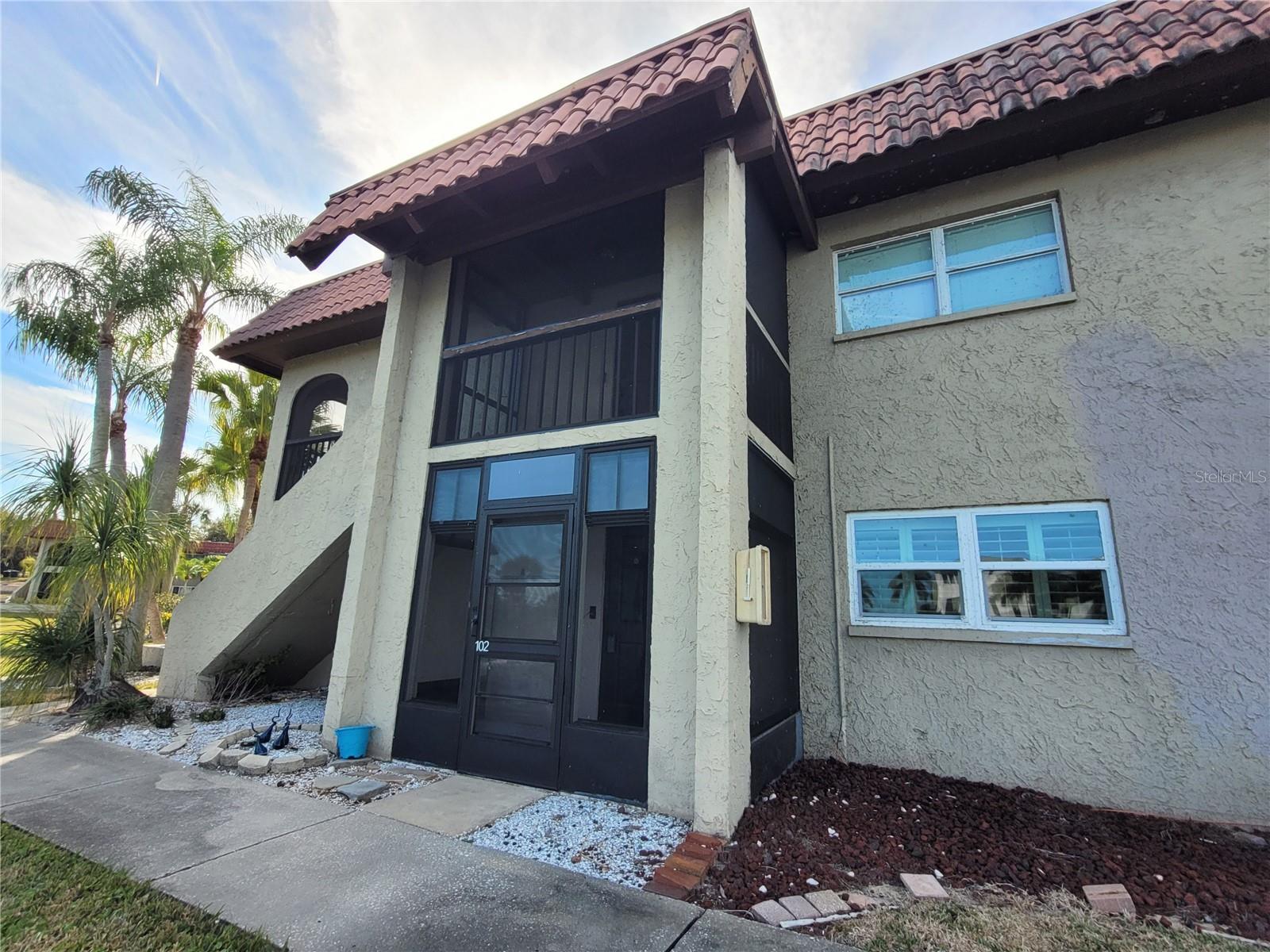 SANDAL COVE CONDO - Residential