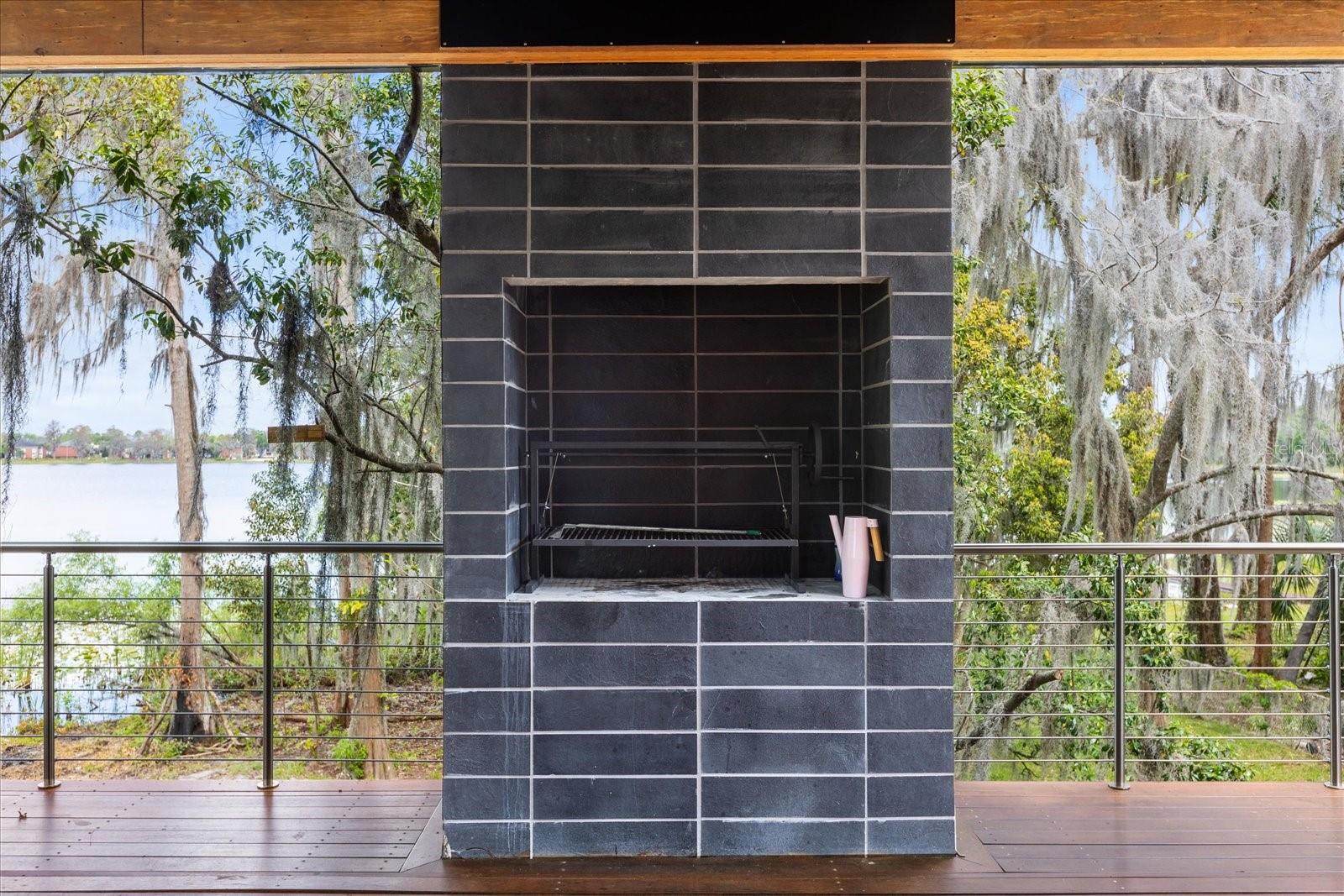 GOLDENROD/PERSHING - Residential