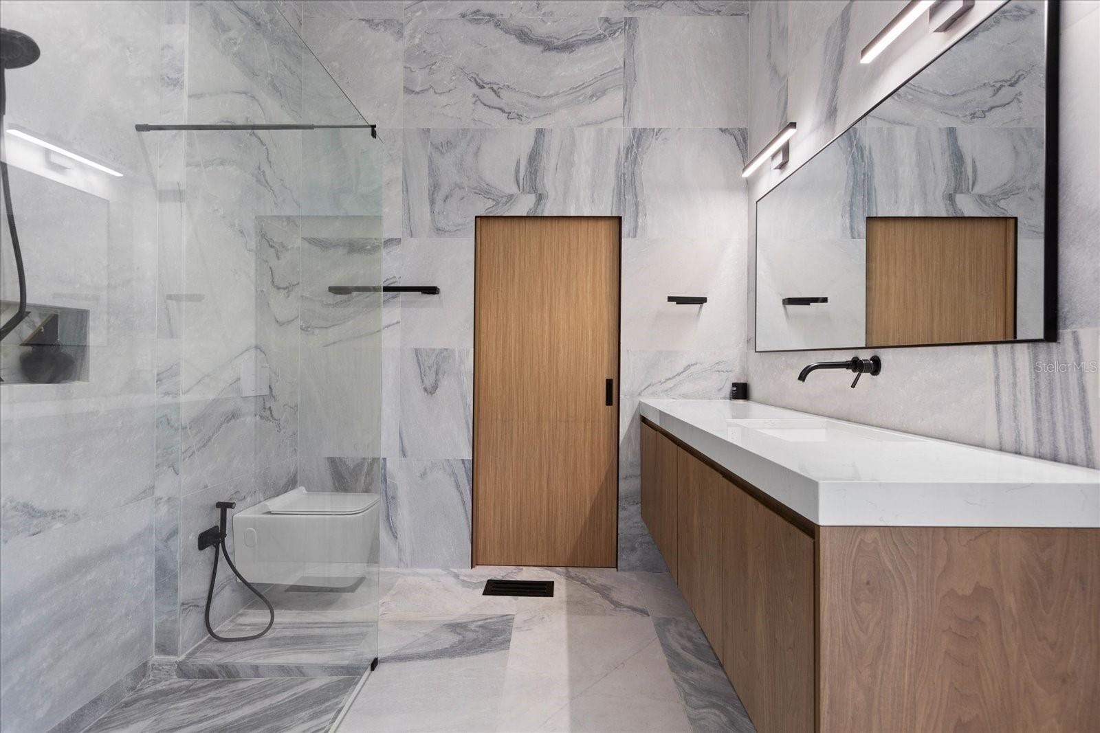 GOLDENROD/PERSHING - Residential