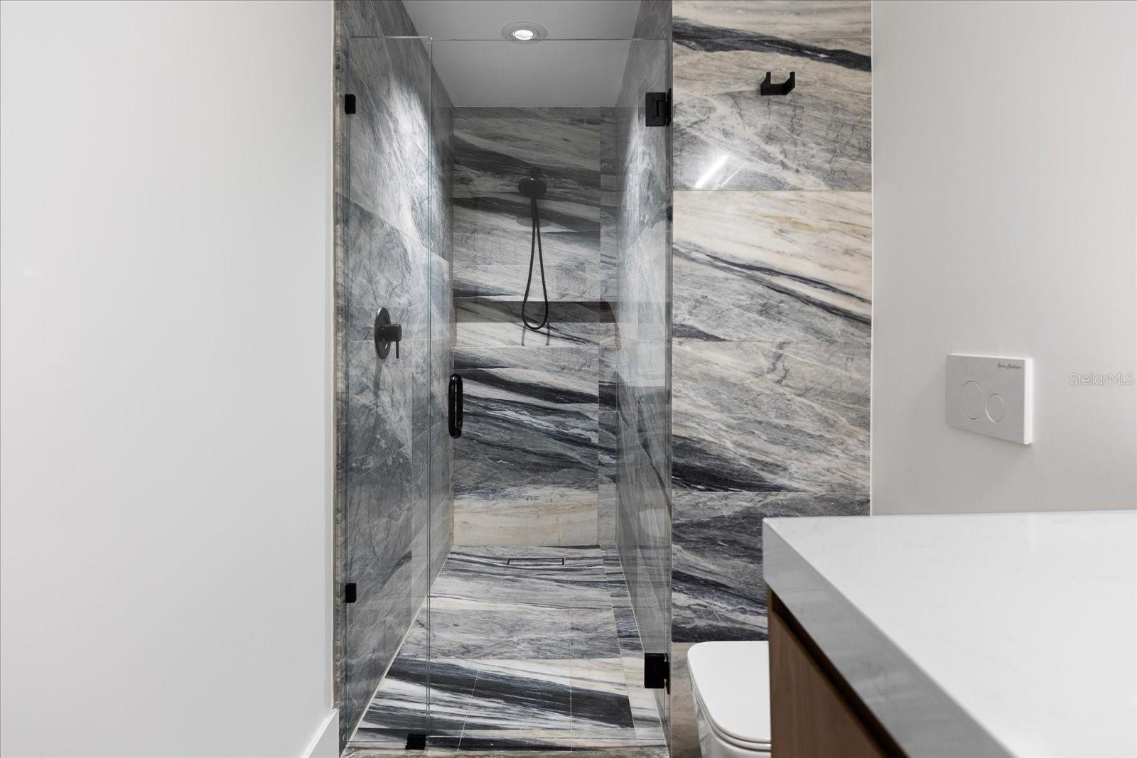 GOLDENROD/PERSHING - Residential