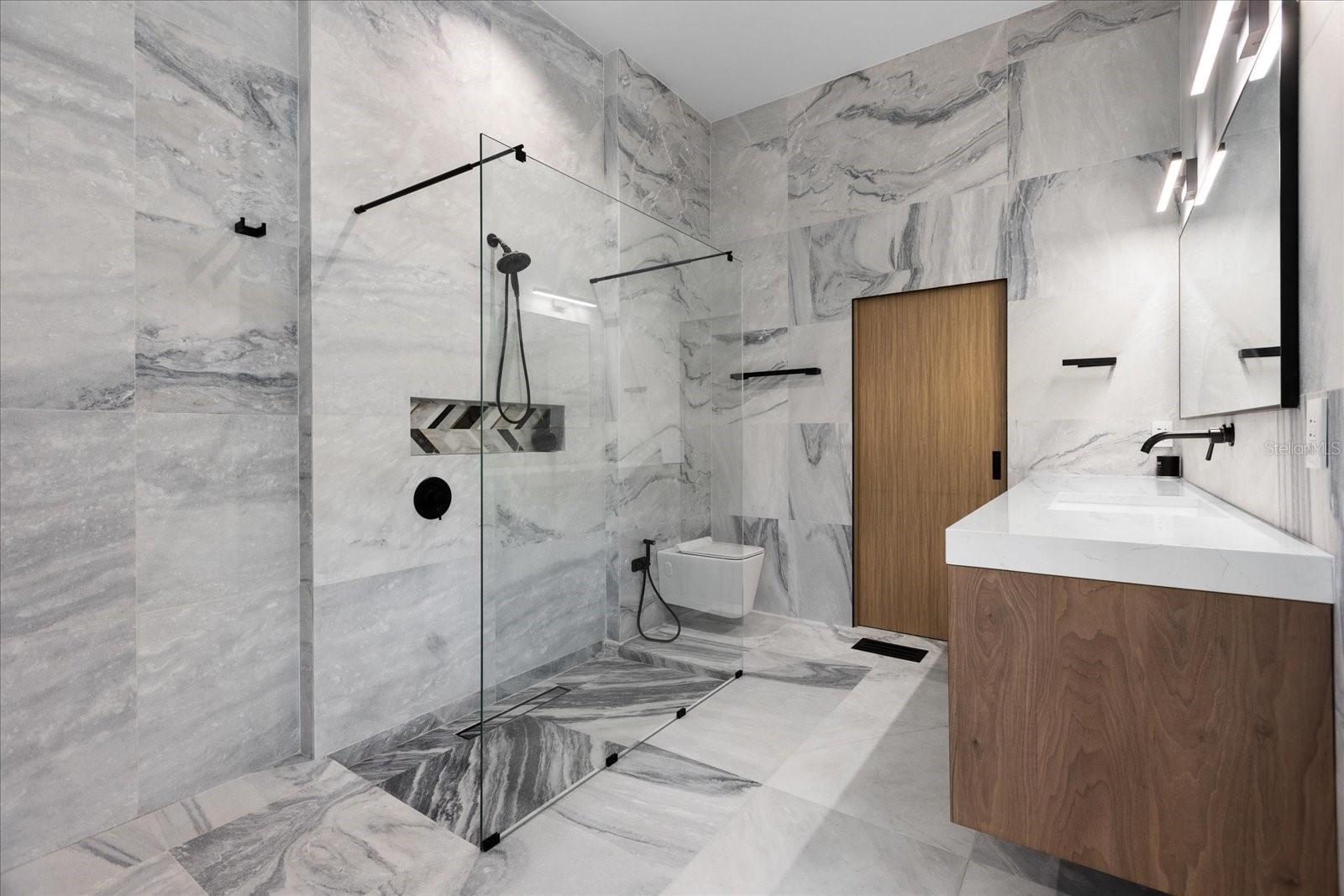 GOLDENROD/PERSHING - Residential