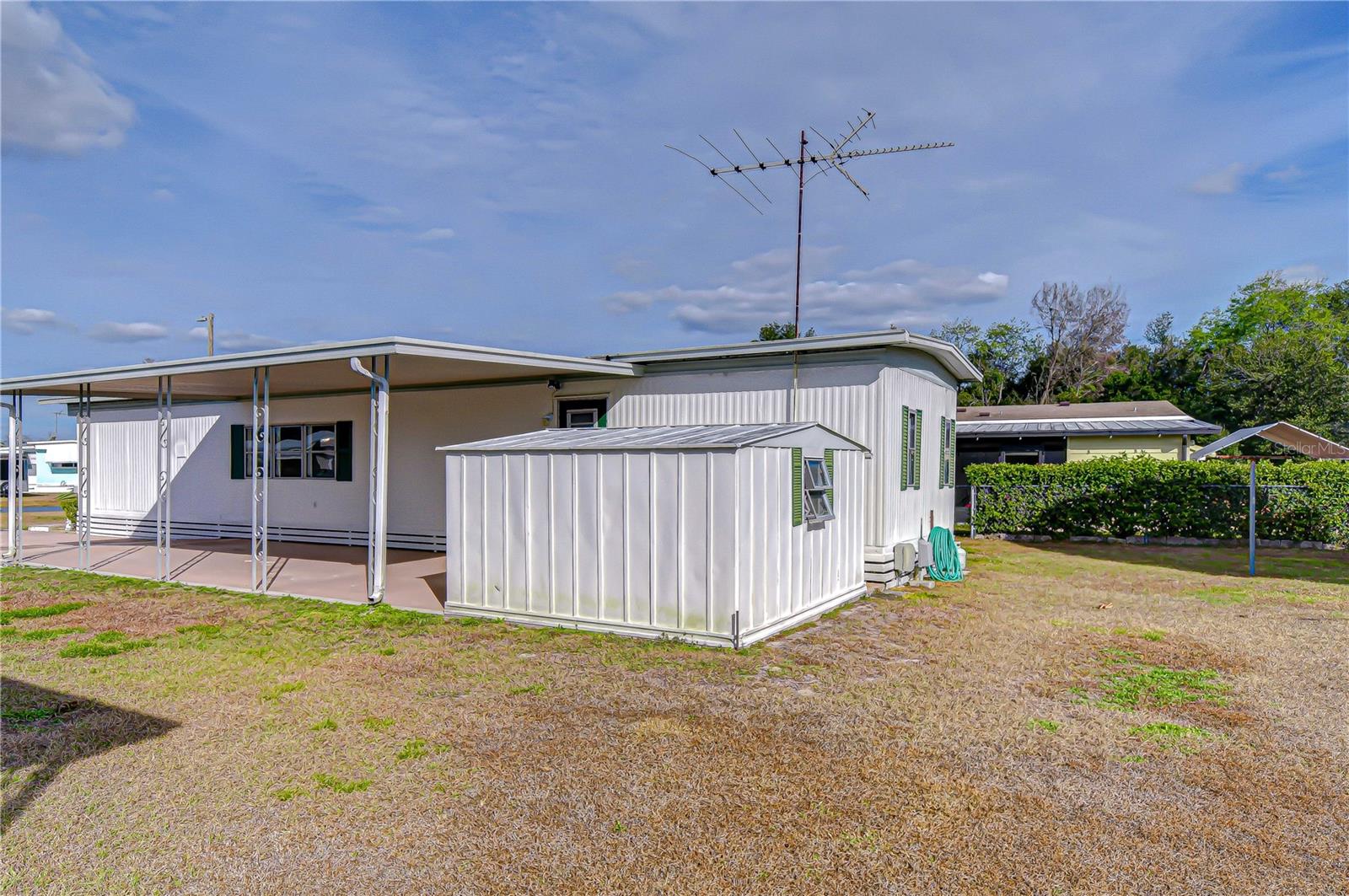 GEM ESTATES - Residential