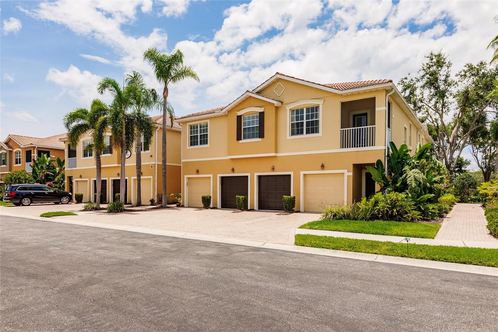 8098 MOONSTONE DRIVE 17-203