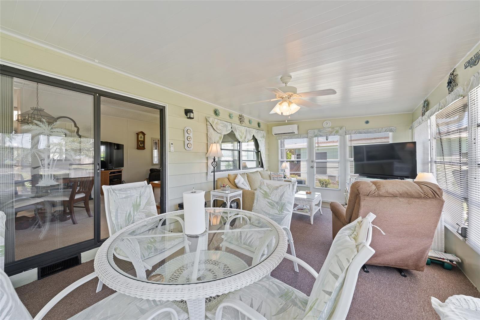 HILLTOP ESTATES - Residential