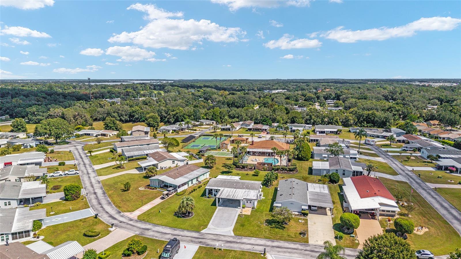 HILLTOP ESTATES - Residential