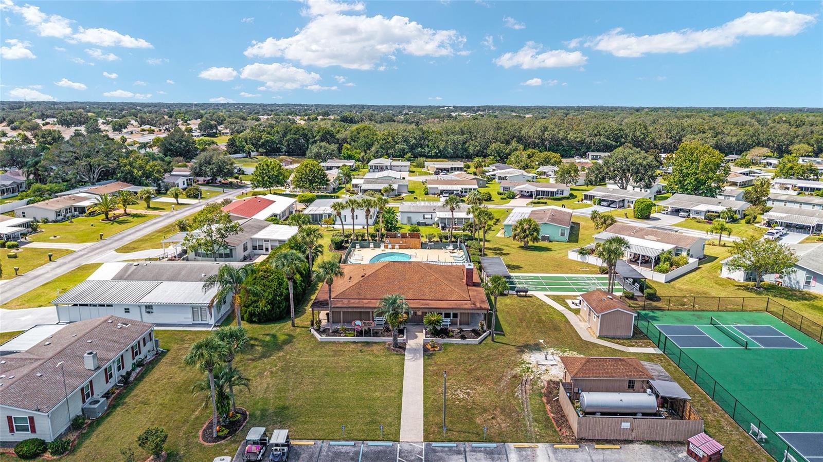 HILLTOP ESTATES - Residential