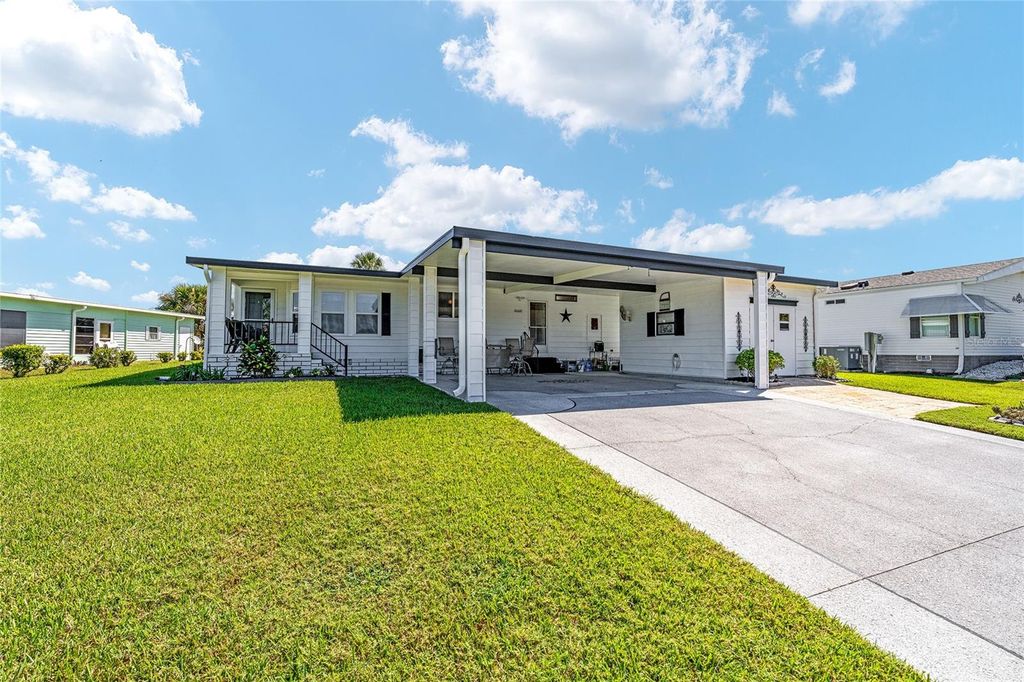 Photo of 16681 SE 96th Court, Summerfield, FL 34491 (MLS # OM710004)