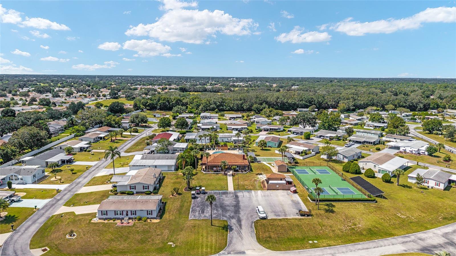 HILLTOP ESTATES - Residential