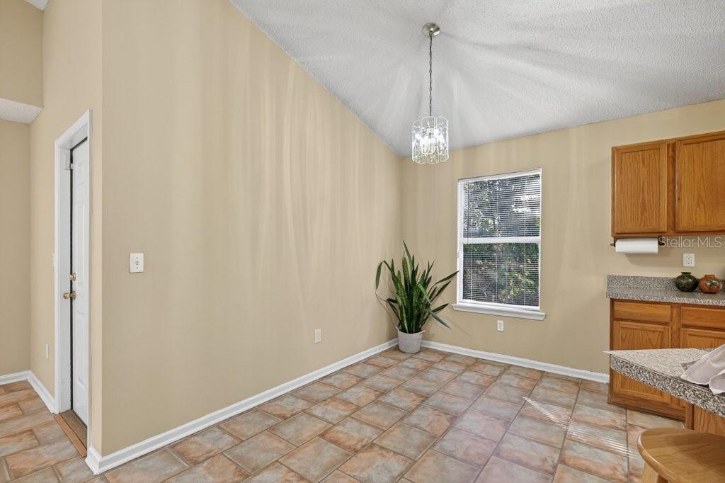 SUNNYSIDE PARK - Residential