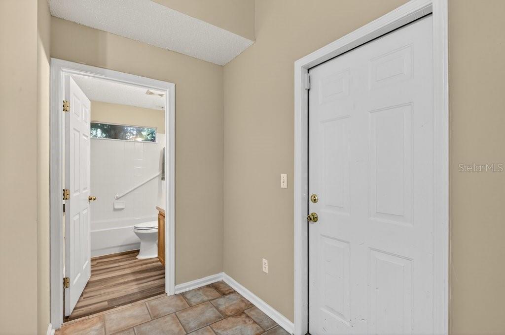 SUNNYSIDE PARK - Residential