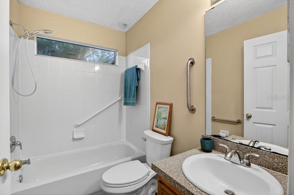 SUNNYSIDE PARK - Residential