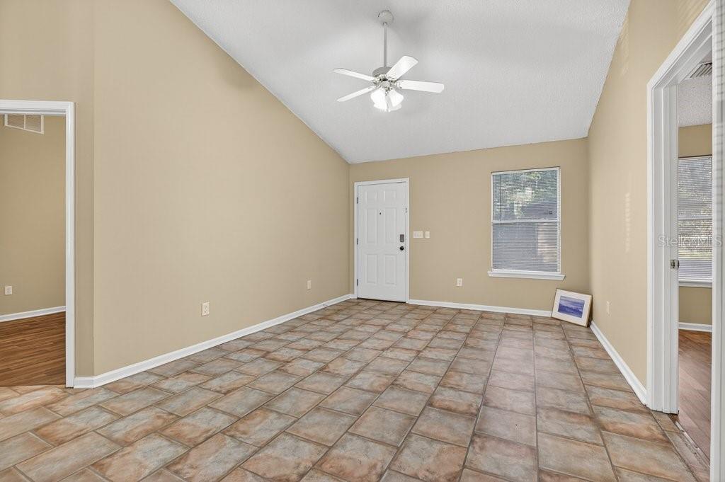 SUNNYSIDE PARK - Residential