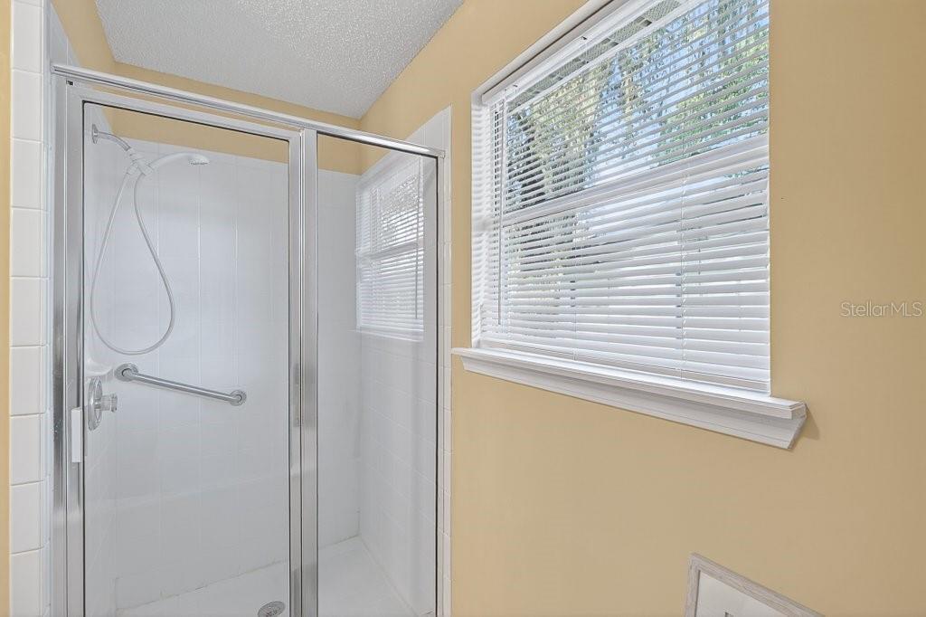 SUNNYSIDE PARK - Residential