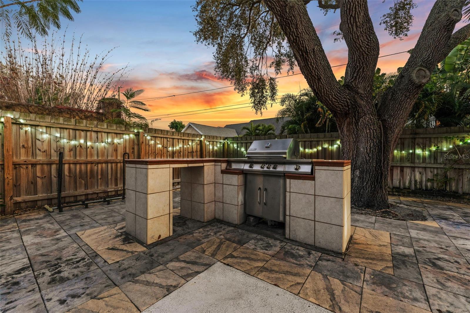 DAVISTA, REV MAP OF - Residential