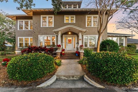 Photo of 231 72nd Street N, St Petersburg, FL 33710 (MLS # TB8467954)