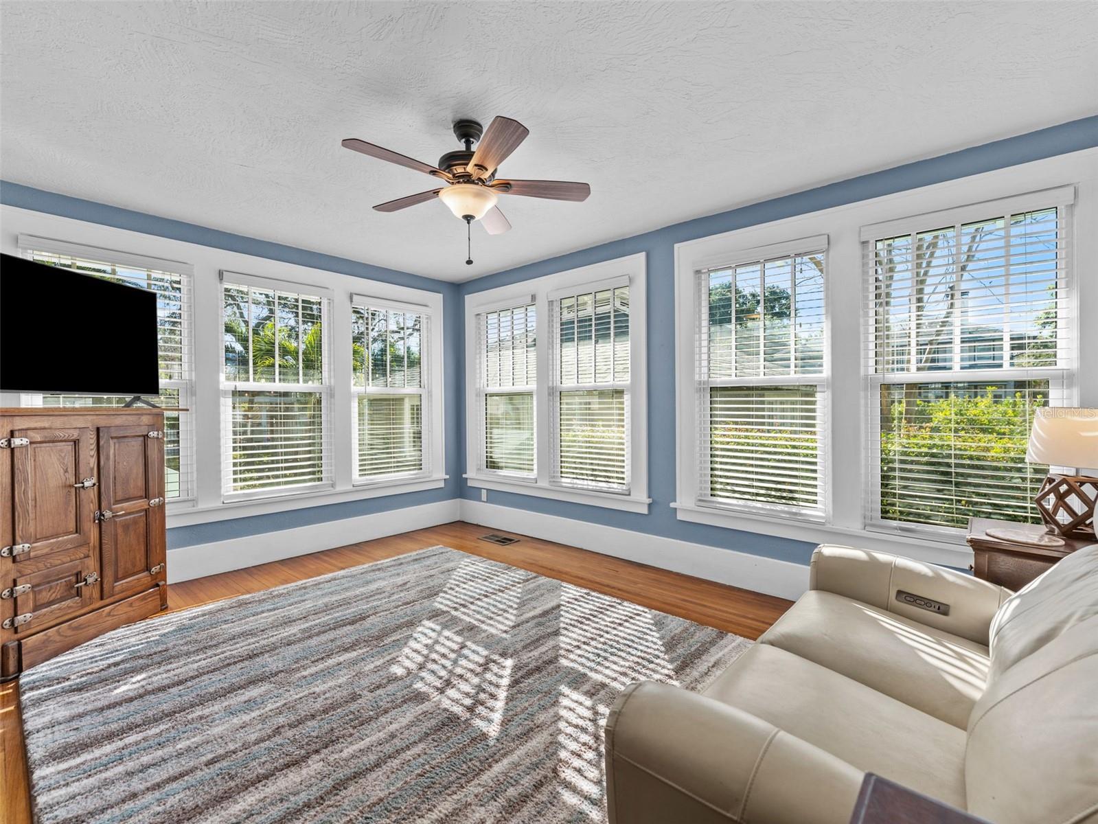 DAVISTA, REV MAP OF - Residential