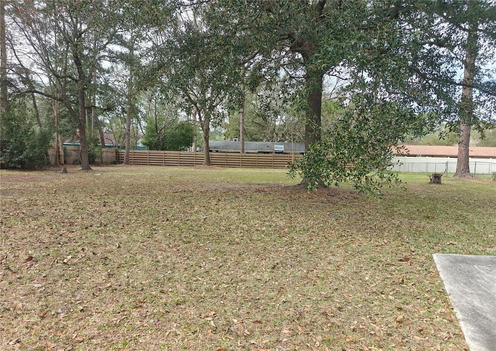 Photo of NW 29th Terrace, Gainesville, FL 32653 (MLS # GC540297)