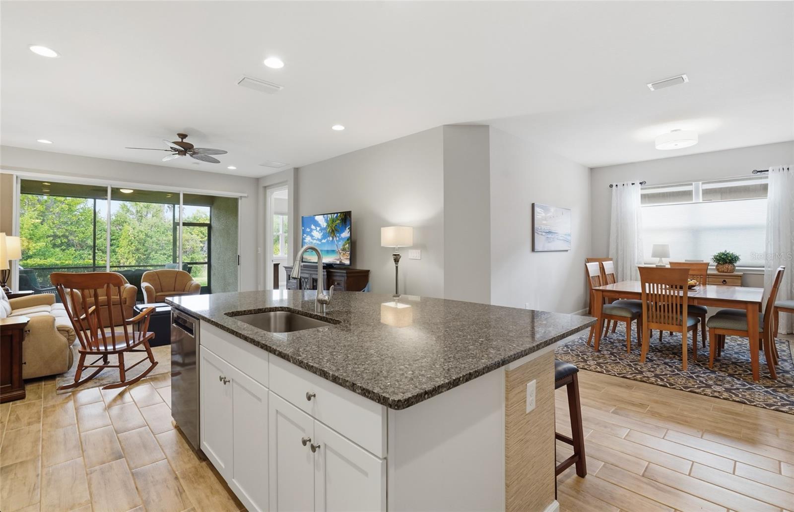 RENAISSANCE AT WEST VILLAGES - Residential