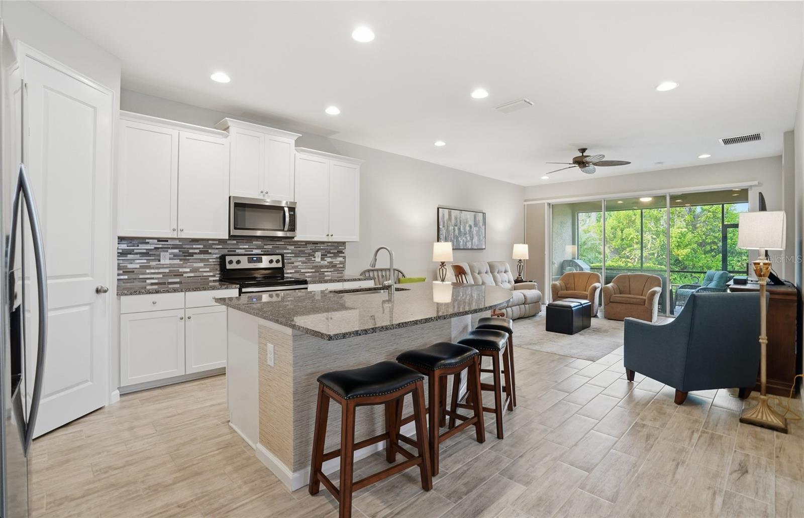 RENAISSANCE AT WEST VILLAGES - Residential